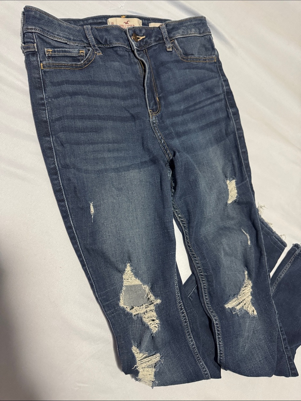 Hollister Women's Distressed Dark Wash Skinny Jeans